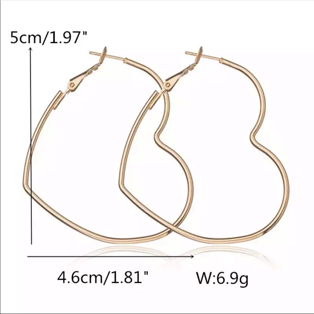 New Cute Hollow Big Heart Hoop Earrings - Picture 4 of 5